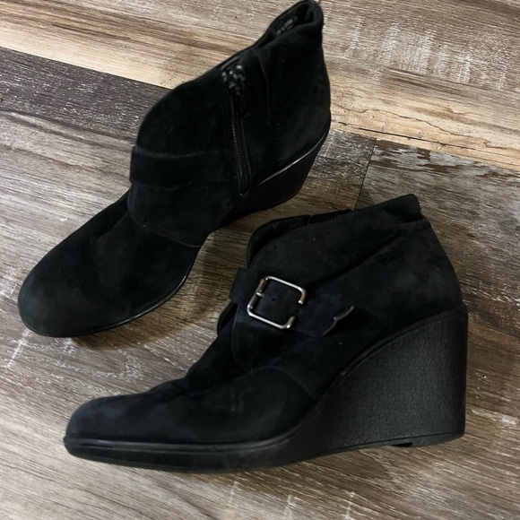 Black Ankle Boots - Picture 2 of 6
